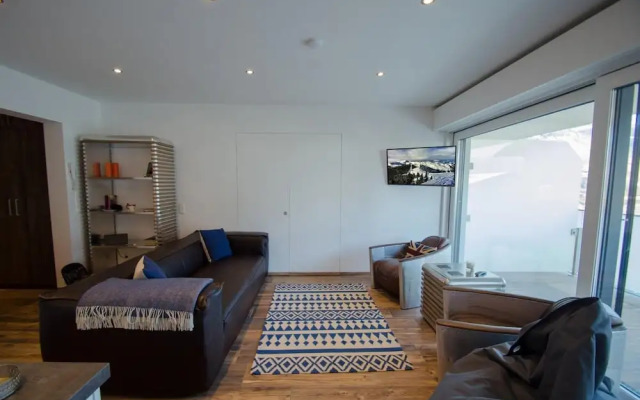 Superb Alpine Lodges Zell am See 6-8pax