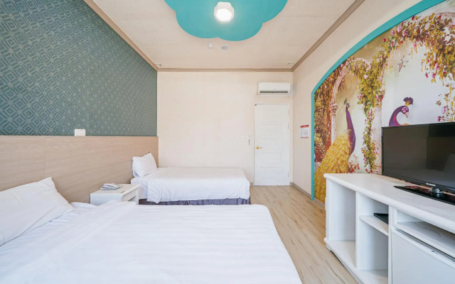 Apple Hotel