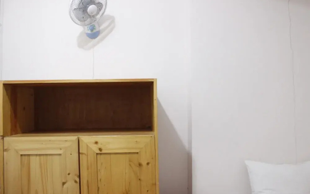 Homey 2BR Apartment at Gateway Pasteur Near Exit Toll By Travelio