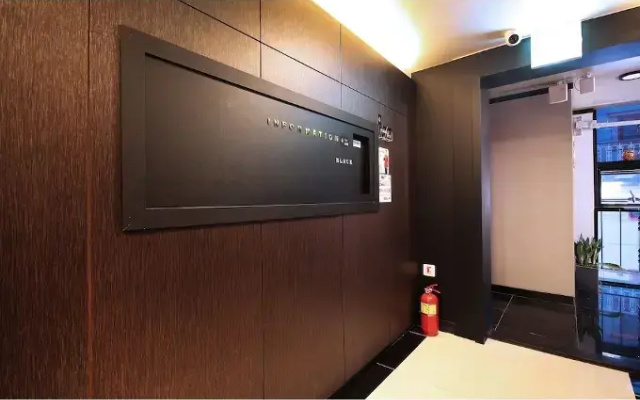 Pohang Black Hotel