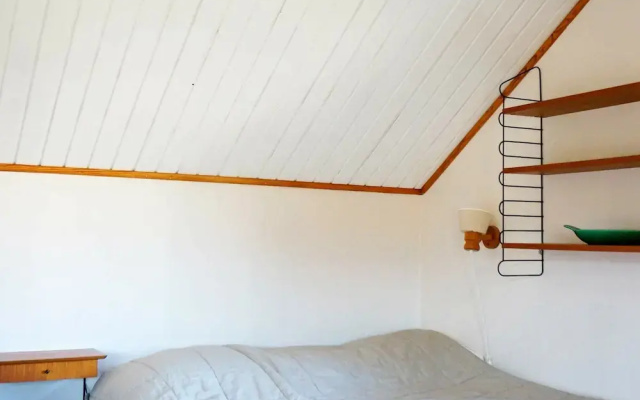 4 Person Holiday Home in Hamburgsund