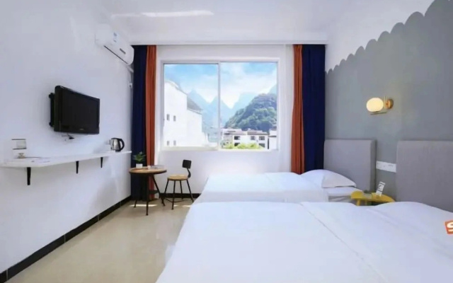 Yangshuo Menai Hotel (20 yuan People's Scenic Area Xingping Ancient Town)