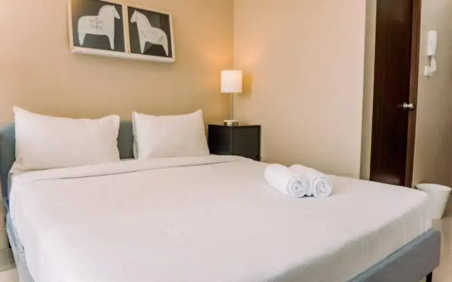 Best Deal And Comfy Studio At Transpark Bintaro Apartment