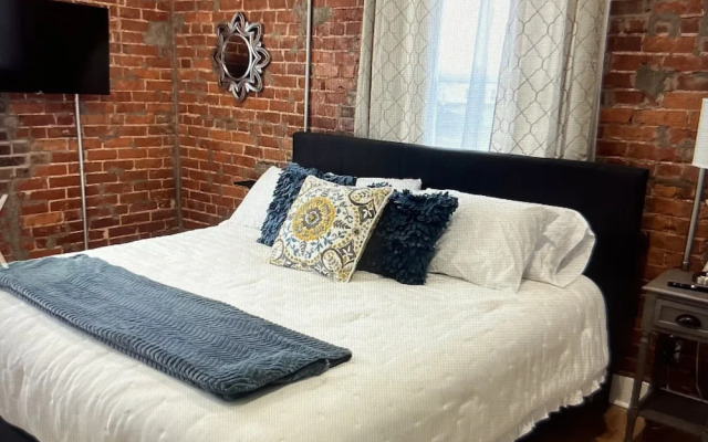Brickhouse Loft Boutique Hotel