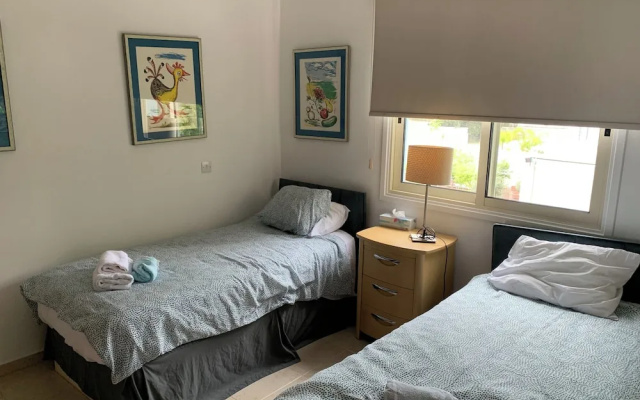 Beachfront Family Holiday Villa Perivolia