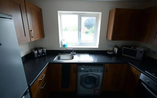 Elegant Apartment in Coventry near Museum