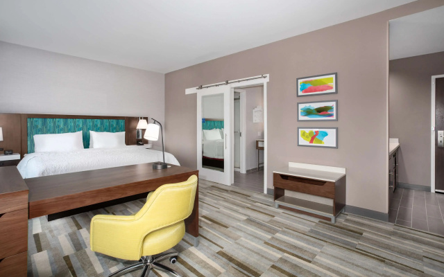 Hampton Inn & Suites Watsonville