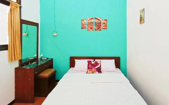 TwoSpaces Living at Sutomo Homestay