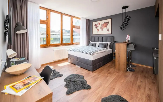Modern and Bright Apartments - Main Street