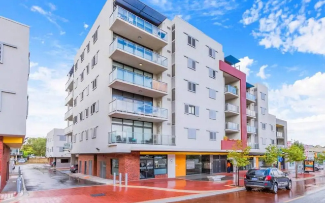 Beaufort Street 1bdr Parking