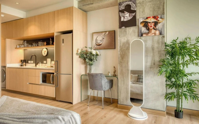Stunning 1 BR Condo - Alameda Central - Downtown