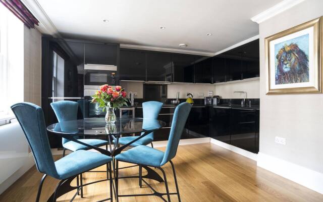 Отель onefinestay - Bloomsbury private homes Лондон комната для гостей
