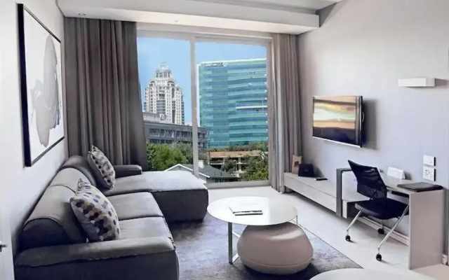Luxury Loft in Sandton City