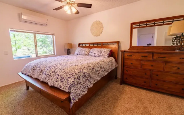 Fairway Cabin 3 Bedroom Home