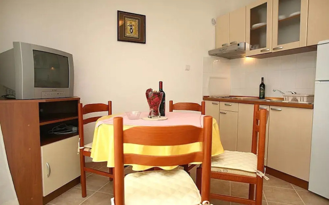 Apartments Lukić 1944
