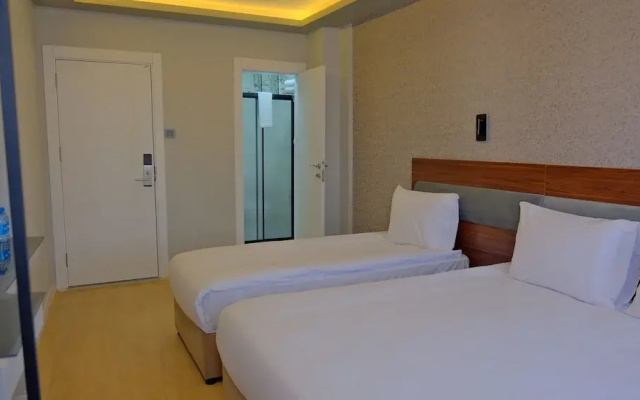 ZerCity Otel