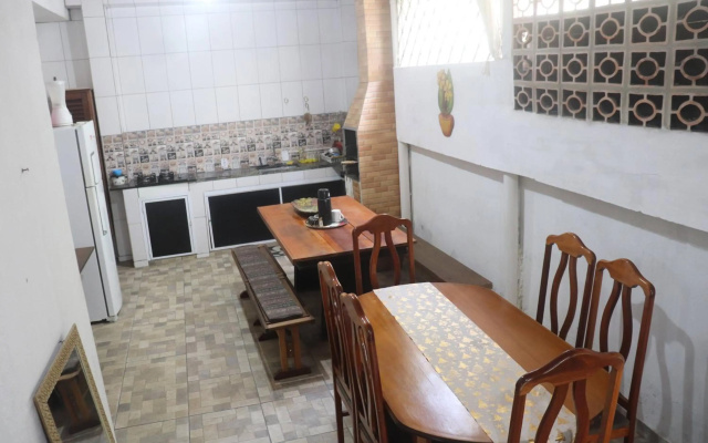 Casa dos Rocha em Ubatuba - Kitnet Preta