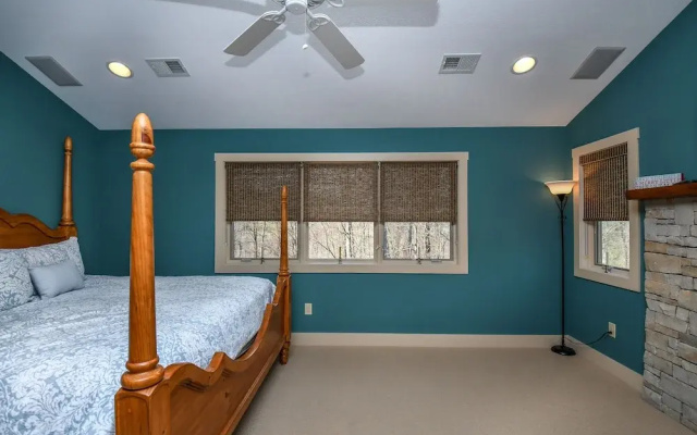 Wright off the Lake 5 Bedroom House