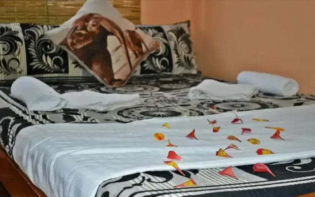 Elephant Lovers Inn
