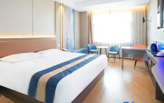 Xinlongtai Business Hotel (Cangzhou Qingfenglou)