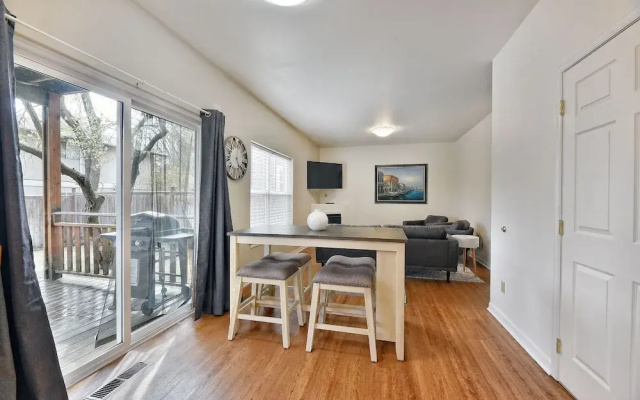 230 4th Street