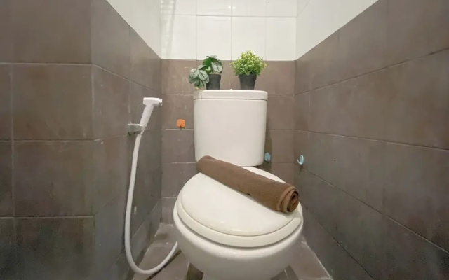 Combined 1Br With Extra Room Apartment At Green Pramuka City