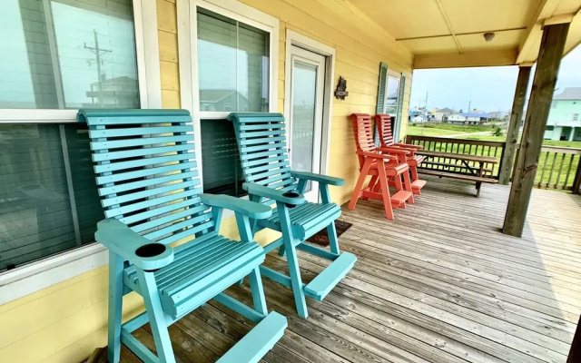 After Dune Delight 3 Bedroom Home by RedAwning