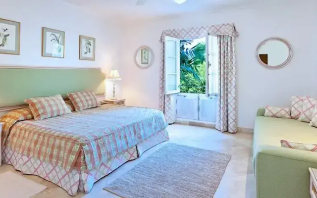 Schooner Bay 201 - Condo Flamboyant