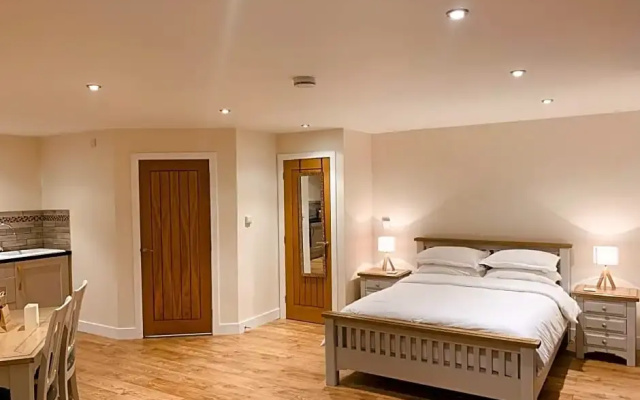 Plumptons Farm Holiday Lodges