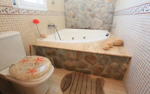 Villa Acogedora Para 8 Personas en Cambrils