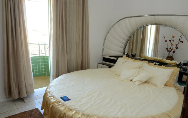 Fares Turis Hotel