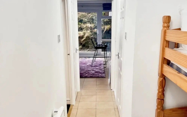 Beach Court Apartment