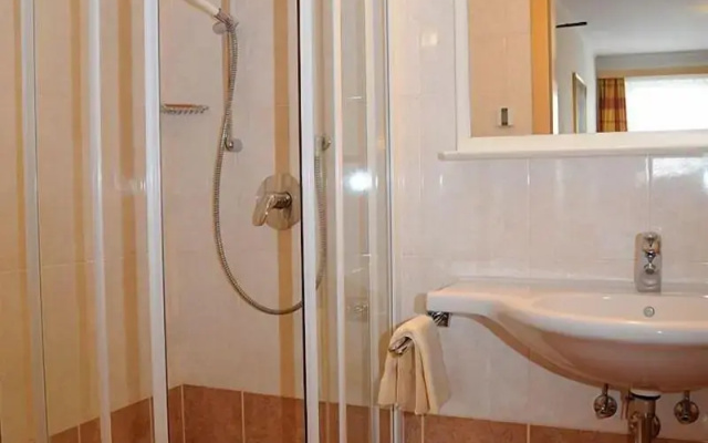Hotel Alpina