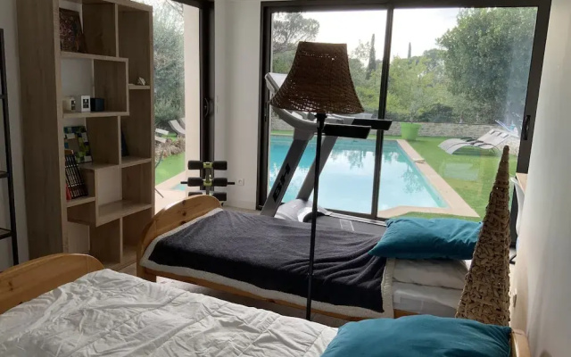 Lavish Holiday Home in Frejus With Private Swimming Pool