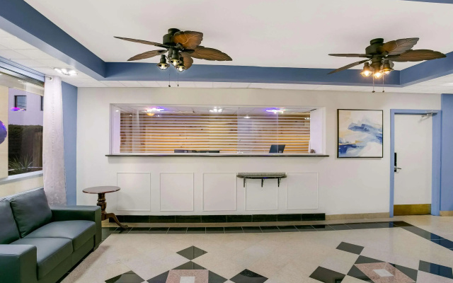 Dutchland Motel