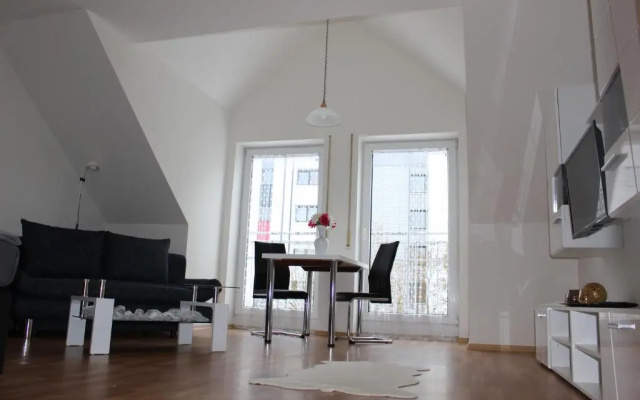 ZV-Scholtz Burghausen, Mozartstr.15 AP-52
