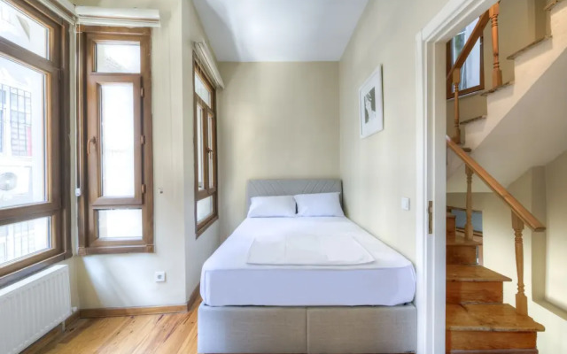 SMS Apart Hotel