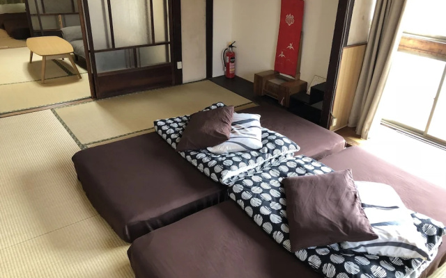 Goodsleep-ya Fushimi-inari