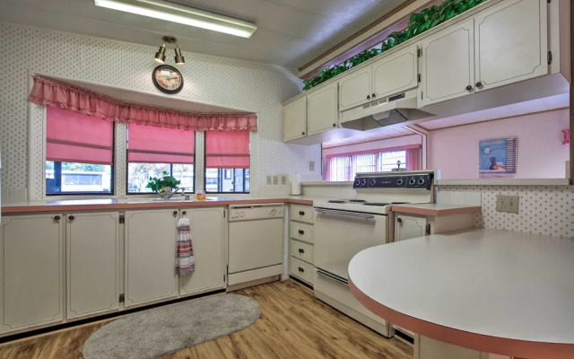 Waterfront Homosassa Home w/ Private Dock & Deck!