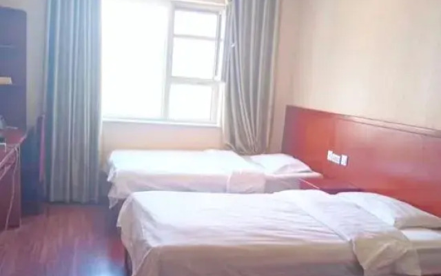 Korla Weijie Express Hotel