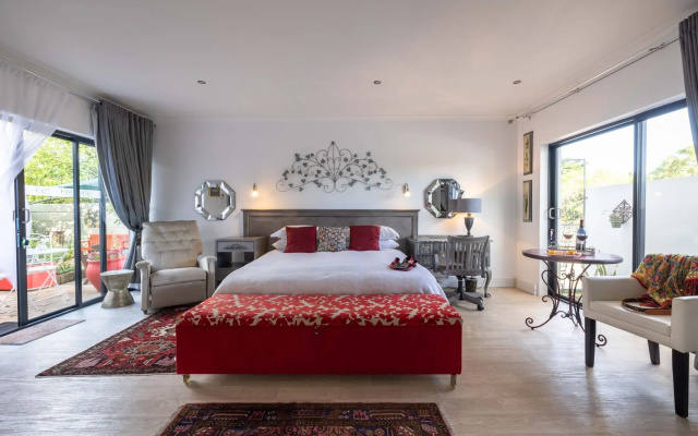 Cape Pillars Boutique Hotel