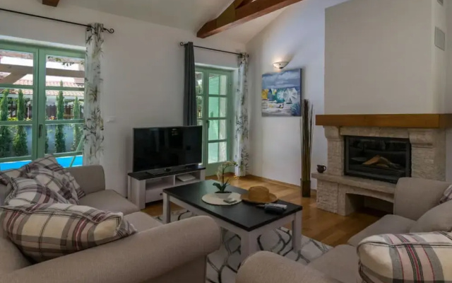 Villa Zelda Comfortable Holiday Residence
