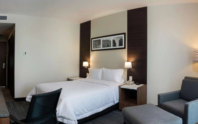 Hampton Inn San Luis Potosi