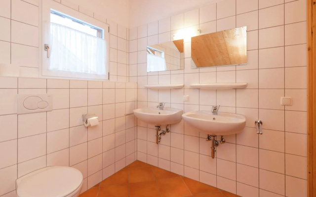 Chalet in Annaberg-lungotz With a Community Pool