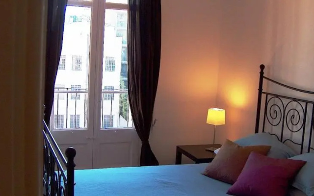 VivoBarcelona Apartments Diputacio
