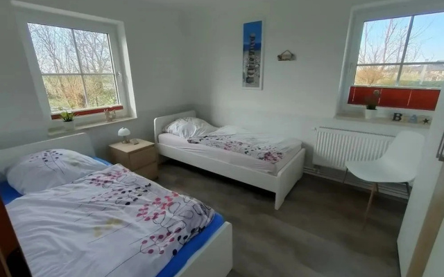 Ferienwohnung in Wenkendorf mit Garten