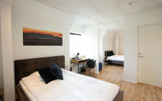 Hotel City