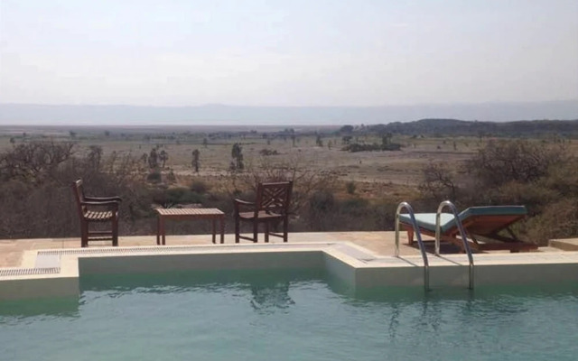 Ziwani Lodge