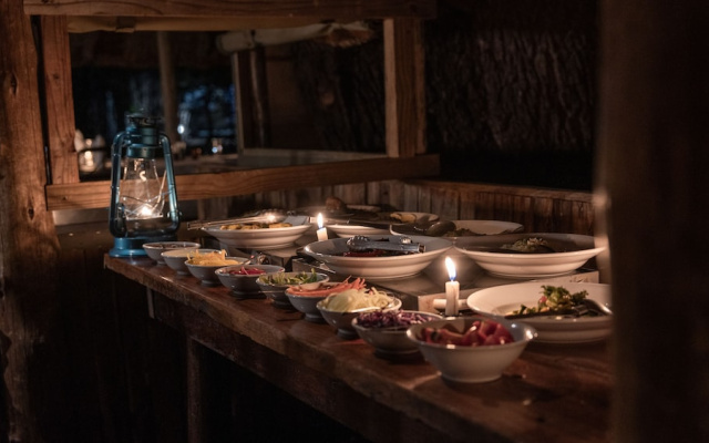 Mashatu Tent Camp - Mashatu Game Reserve