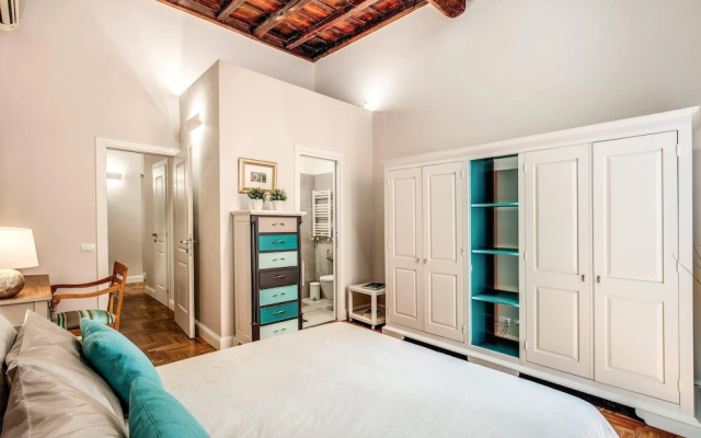 Travel & Stay - Scala